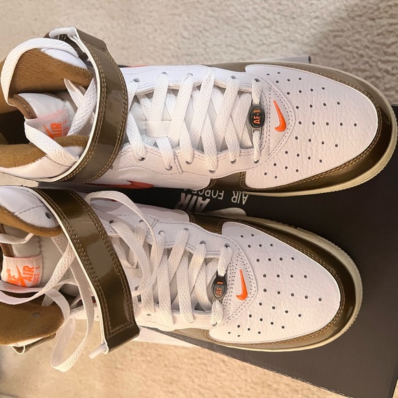 Air Force 1 Mid QS White/Total Orange And Brown - Picture 7 of 7